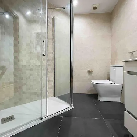 Hostourist Fira Plaza Espana 3 Apartment Barcelona