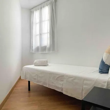 Hostourist Fira Plaza Espana 3 Appartement